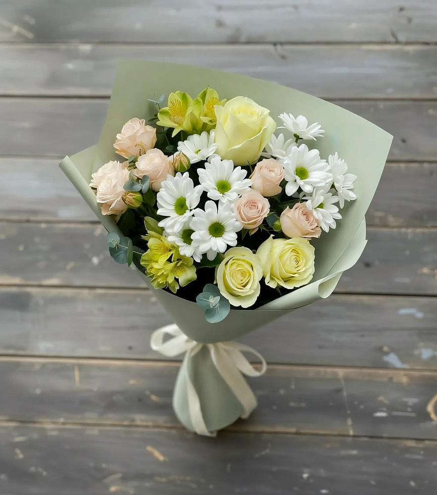 Букет цветов из: Альстромерии, Розы и Хризантемы в Бутово