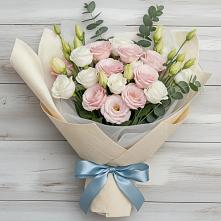 Букет цветов из:  Лизиантусы в Бутово