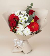 Букет цветов из:  Розы, Хризантемы, Герберы и Лилии в Бутово