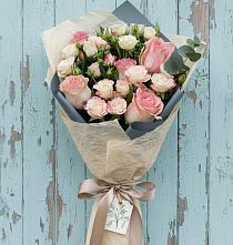 Букет цветов из:  Розы в Бутово