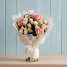 Букет цветов из:  Розы в Бутово